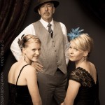 Unique family portrait Photography by Positive Vista Photography & Art by Portia Shao